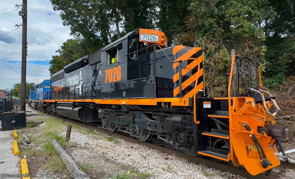 WE 7026 brings more work for Akron in the form of train 712.